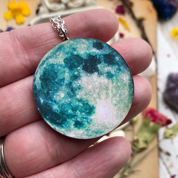 🌜🌑Full Moon Necklace🌑🌛 •Boho•Bohemian• - Picture 4 of 4
